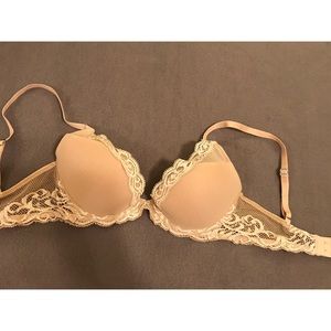 Natori Feathers Underwire Contour Bra